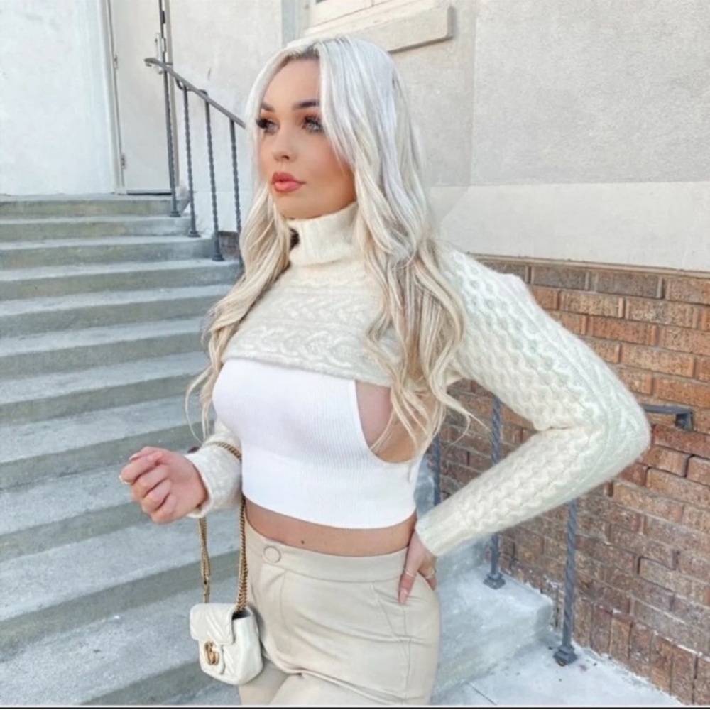 Zara Cream cropped Cowl Neck Chunky Knit Sweater - Picture 3 of 9